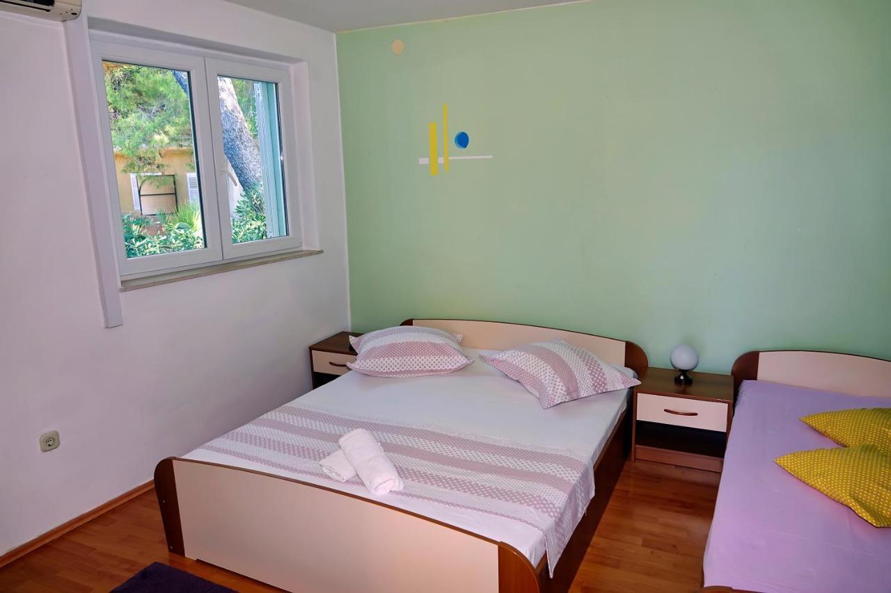 Apartamento Roza Baška Voda Exterior foto
