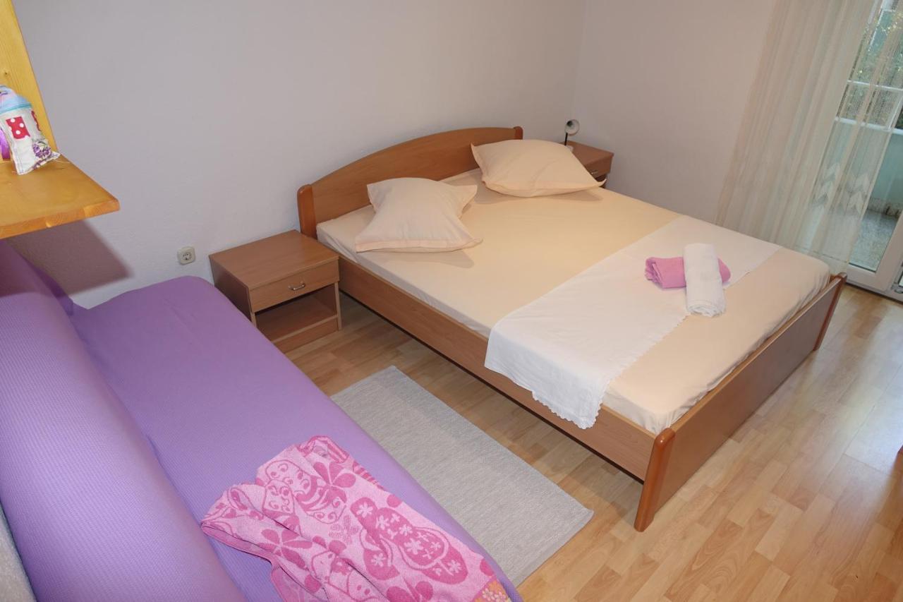 Apartamento Roza Baška Voda Exterior foto